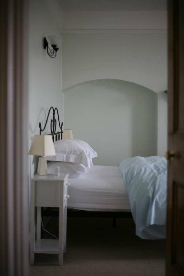 Bed and Breakfast Winton House Стратфорд-апон-Эйвон Экстерьер фото