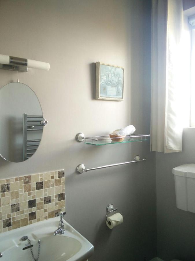 Bed and Breakfast Winton House Стратфорд-апон-Эйвон Номер фото
