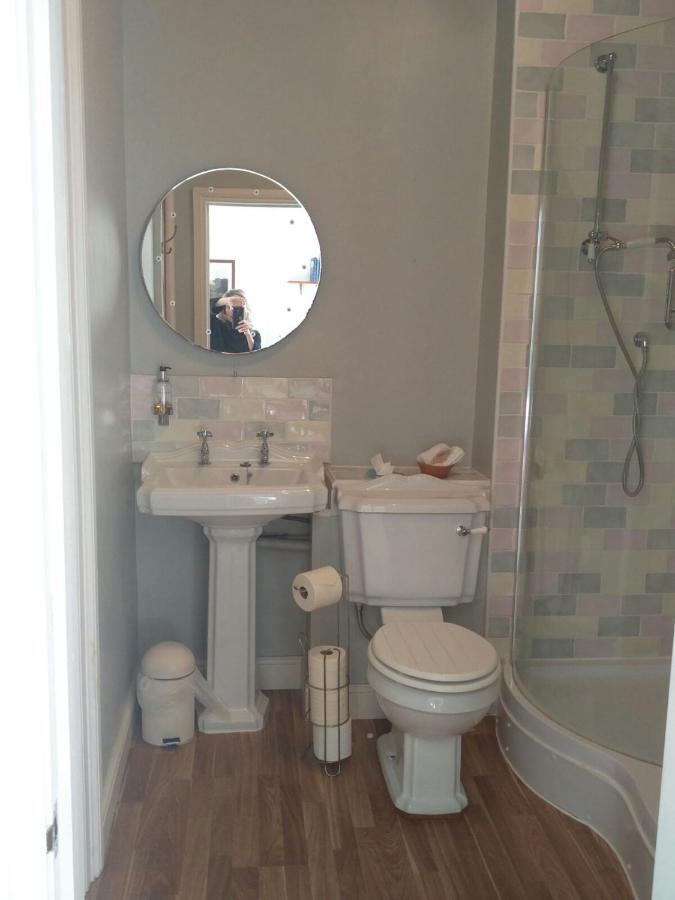 Bed and Breakfast Winton House Стратфорд-апон-Эйвон Номер фото